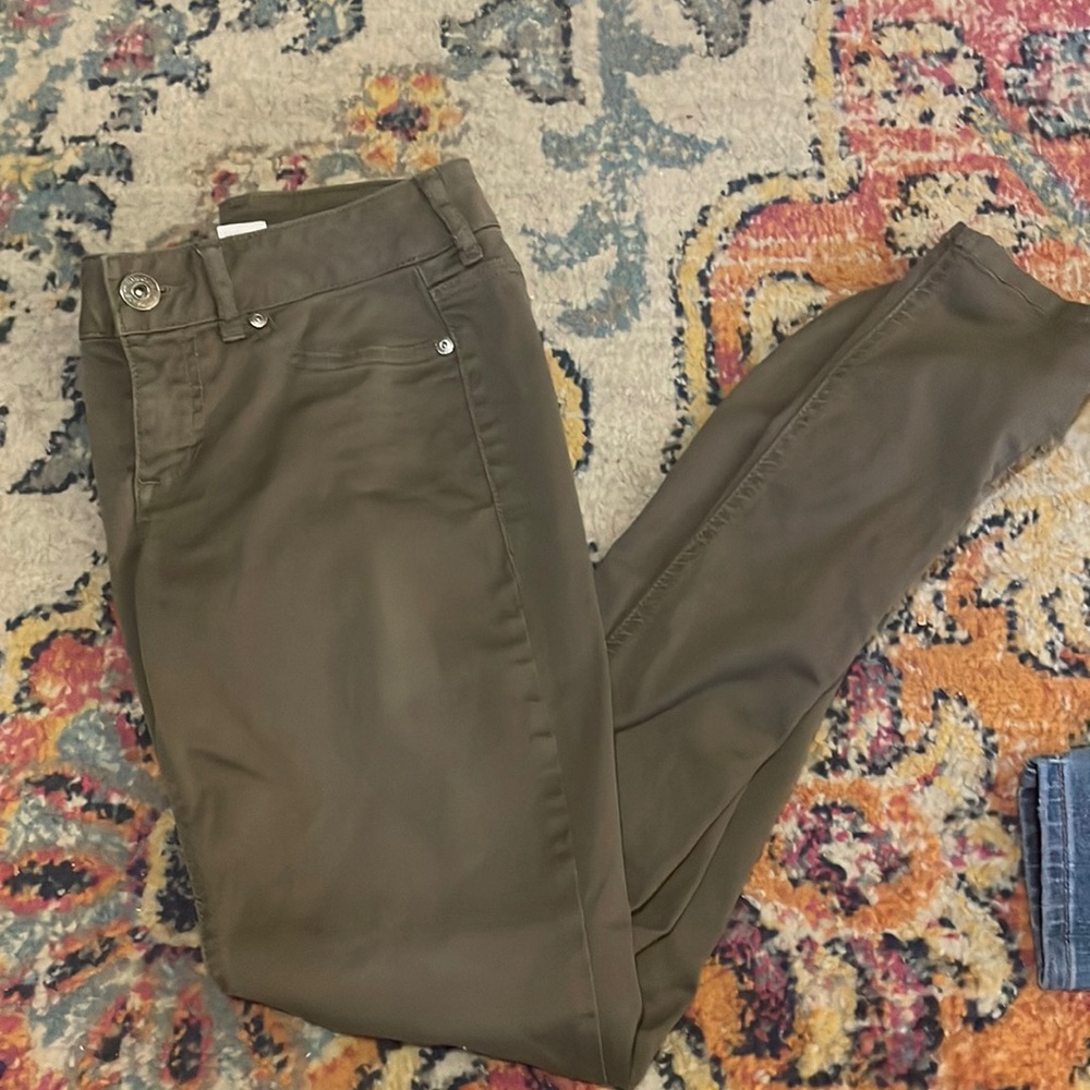 Maurice’s pants